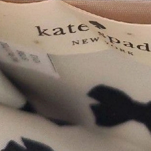 Kate Spade Wristlet / Wallet - Picture 8 of 8